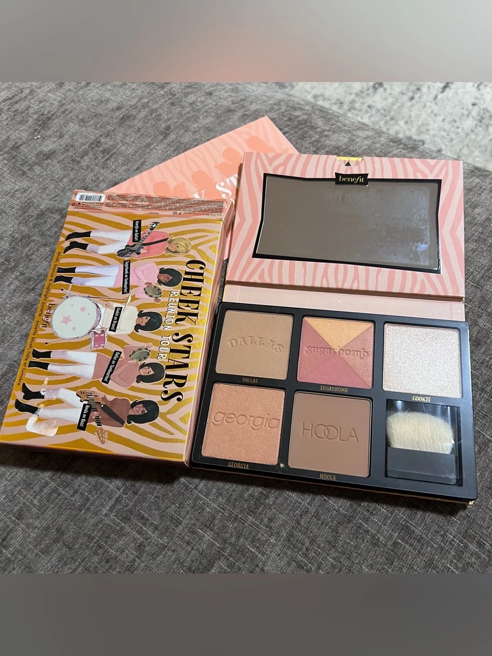 Benefit Cheek Stars Reunion Tour Blush palette Dallas sugarbomb